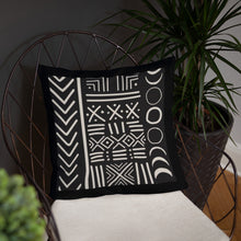 Load image into Gallery viewer, Mudcloth Print Pillow